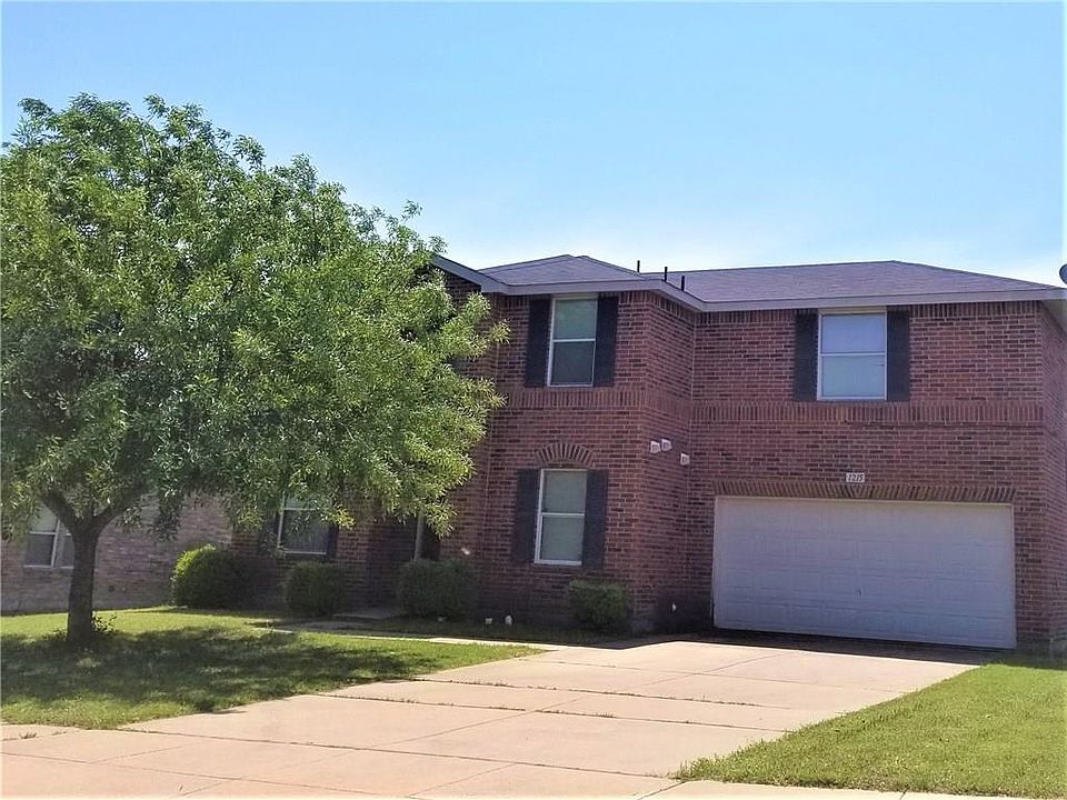 1st image of 1215 McMillen Dr
