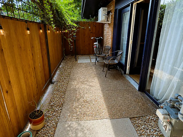1712 W Main St #4 — Photo 8