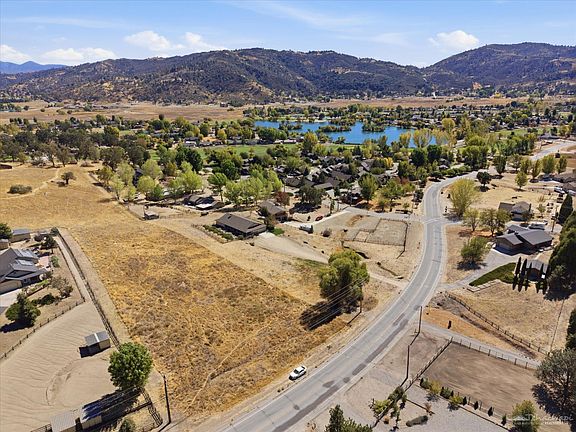 2nd image of 0 N Lower Valley Rd Lot 303