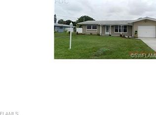 4241 Country Club Blvd, Cape Coral, FL 33904