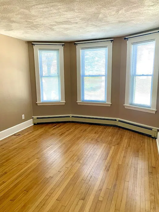 1 bed, 1.0 bath, 780 sqft — Photo 4