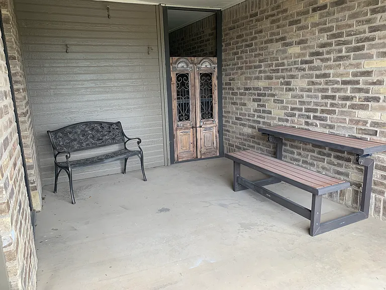 1226 Baylor Ave #101 — Photo 3