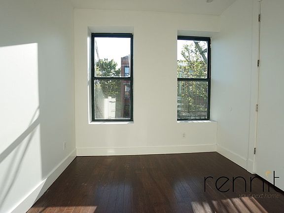 2nd image of 309 Tompkins Ave #2L