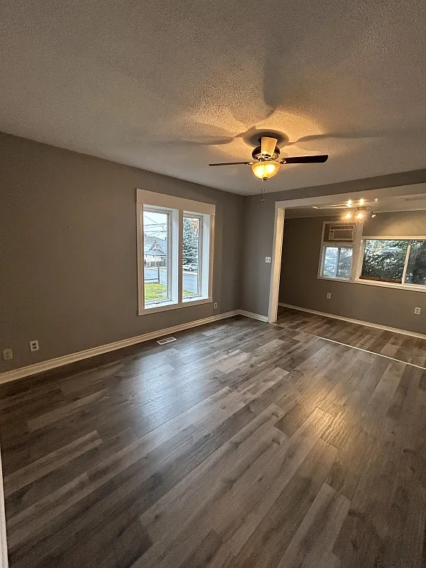 341 Melvin Avenue Greater Sudbury — Photo 2