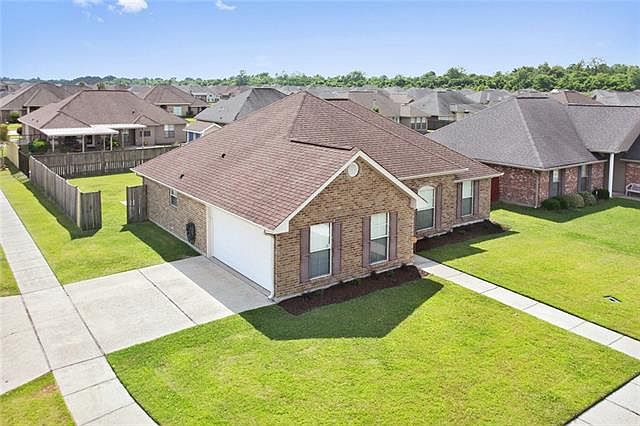 1st image of 45 Tuscany Dr