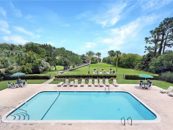 1524 Wood Ave APT 303, Saint Simons Island, GA 31522