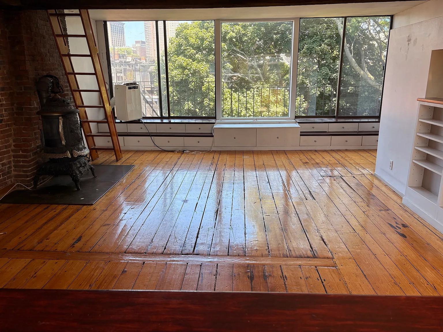 601 Tremont St — Photo 2