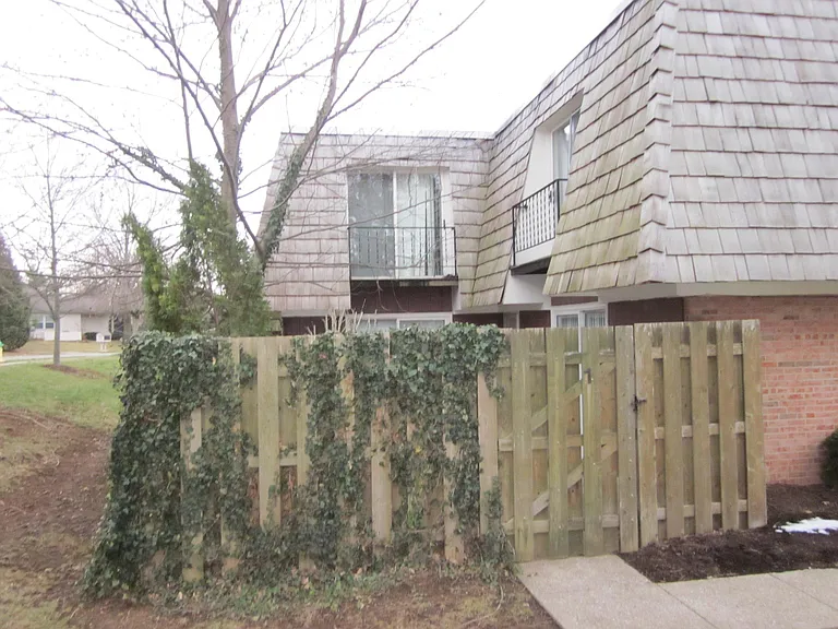 1141 Turkey Foot Rd — Photo 2