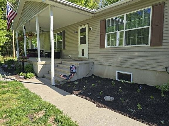 Front sidewalk view