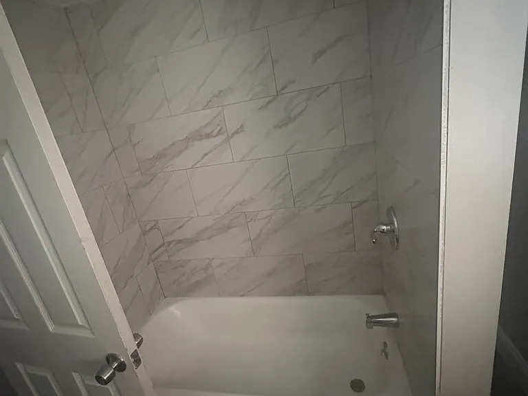 700 Woodbourne Ave #9 — Photo 7