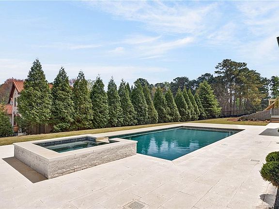 2nd image of 101 Coronado Ct