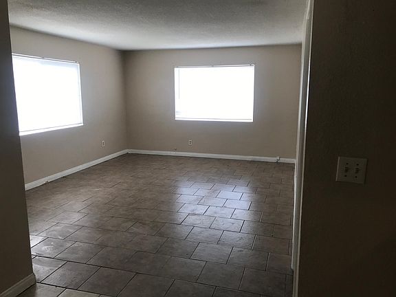 3rd image of 41618 Marine Dr #41618