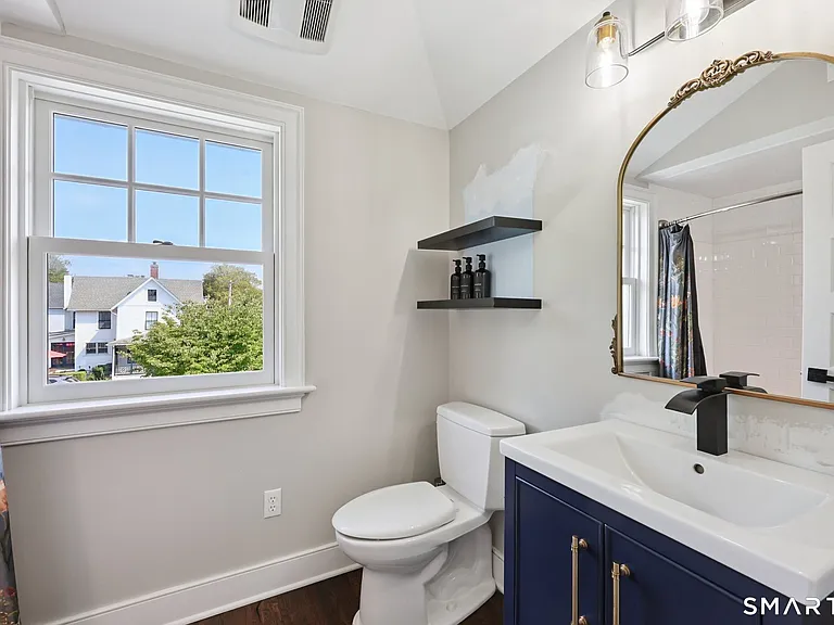 19 Middle Beach Rd — Photo 15