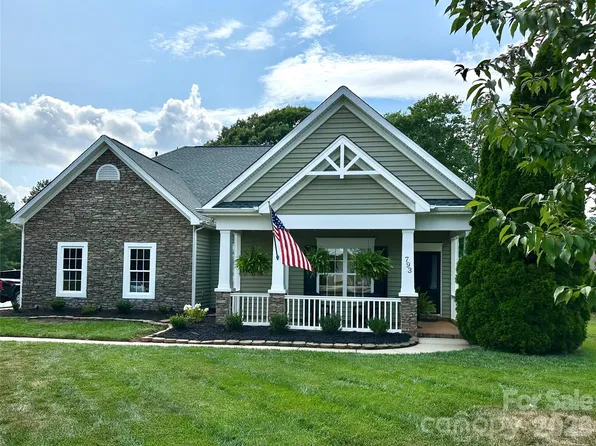 793 Seipel Dr, Denver, NC 28037