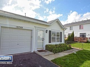 16749 W Adobe Dr, Lockport, IL 60441