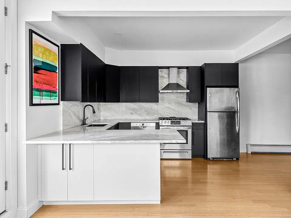 11 Terrace Pl #2E