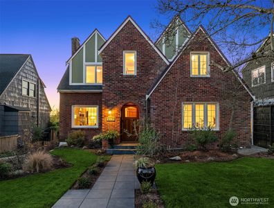 4117 43rd Avenue NE, Seattle, WA, 98105