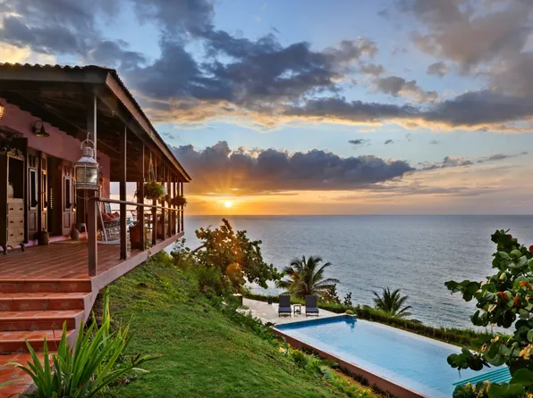 1 Calle Trinitaria, Rincon, PR 00677