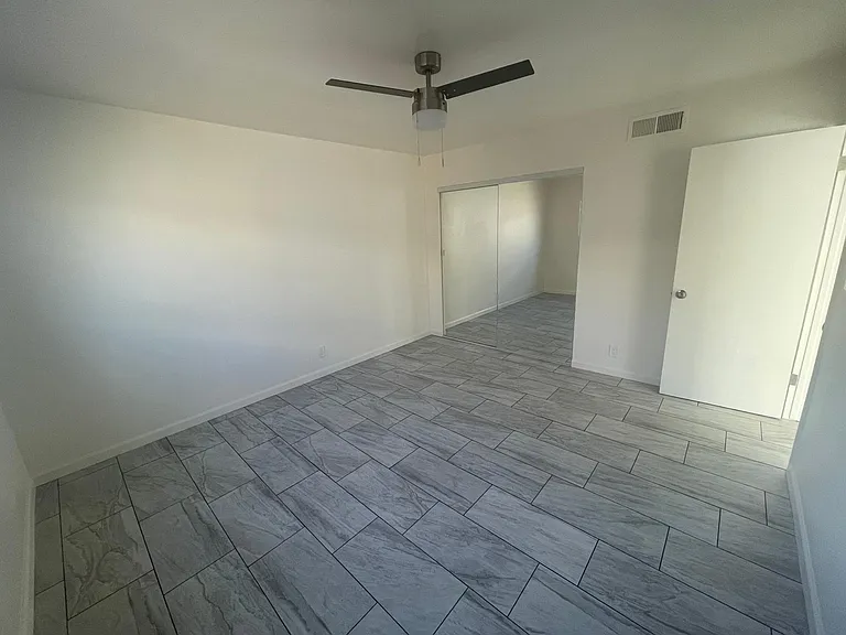 38509 5th St E #4 — Photo 9