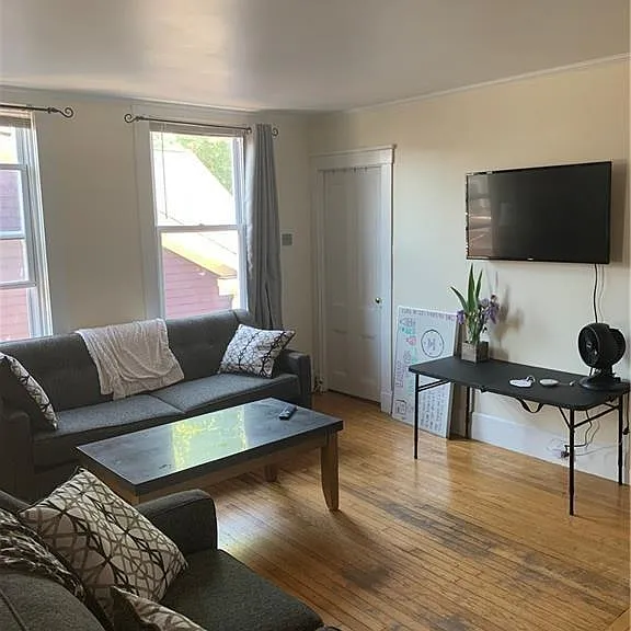 32 Ann St #2 — Photo 3