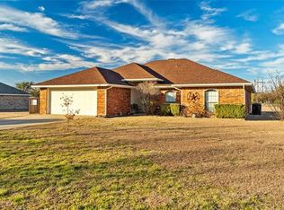 314 Pebble Creek Dr, Red Oak, TX 75154