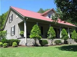 94 Frog Branch Rd, Pleasant Shade, TN 37145