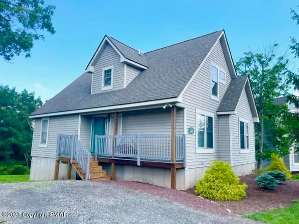 205 Sycamore Ct, Tannersville, PA 18372