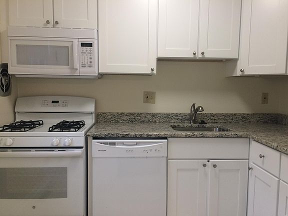 2nd image of 6114 Edmondson Ave #C4