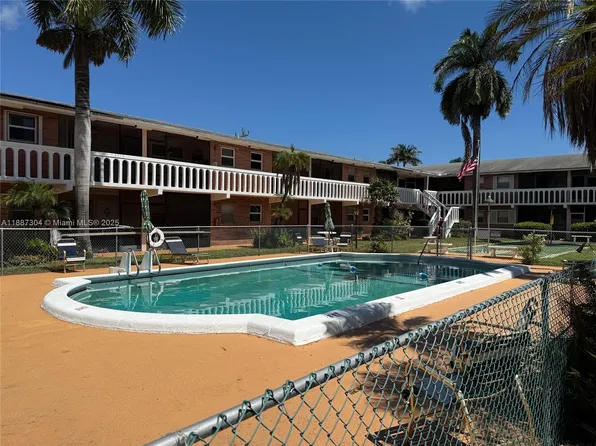 160 NE 8th Ave APT 25A, Hallandale Beach, FL 33009