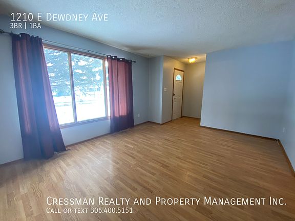 3rd image of 1210 E Dewdney Ave