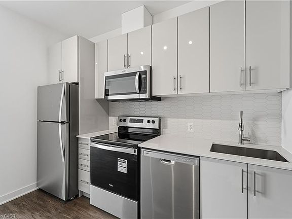4th image of 2782 Barton St E #1619