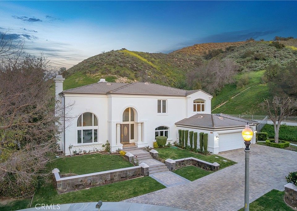 1st image of 25301 Prado De Los Arboles