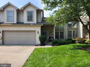 7 Creekview Dr, Middletown, PA 17057