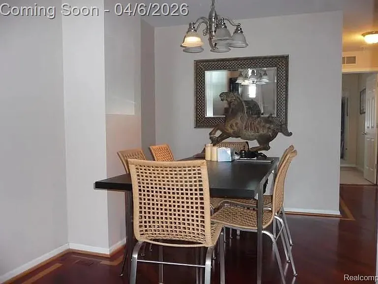 1147 Beaver Run — Photo 7