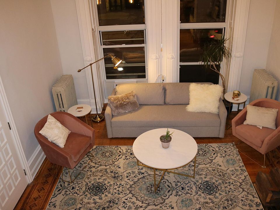 1st image of 1630 N Lasalle St #2