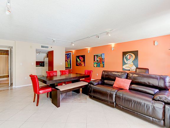 3rd image of 227 Michigan Ave APT 202