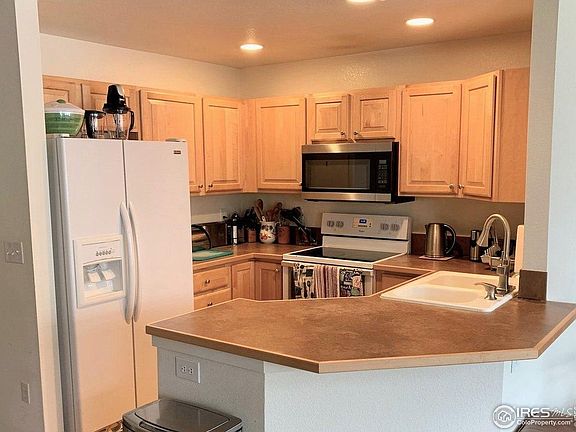 5th image of 822 Beauprez Ave