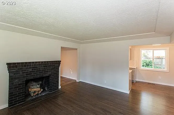 18641 NE Everett Ct — Photo 9