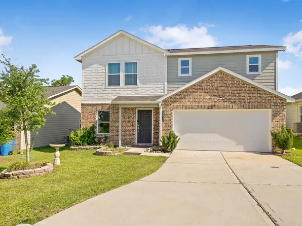 13026 N Green Wing Cir, Willis, TX 77318