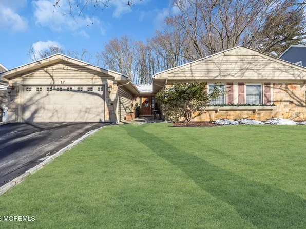 17 Idlebrook Lane, Aberdeen, NJ 07747