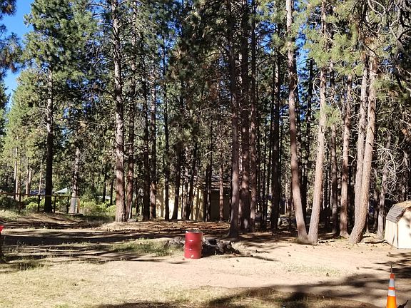 4th image of 60115 Crater Rd