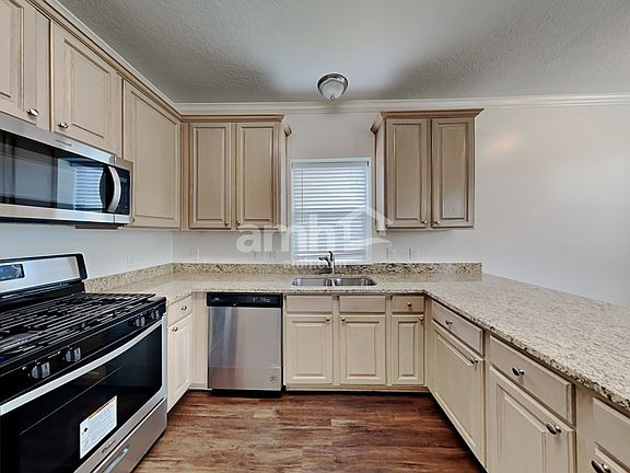 3rd image of 3201 Windy Cape Ln