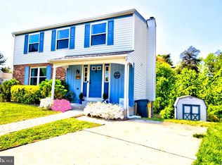 2903 W Almondbury Dr, Pasadena, MD 21122