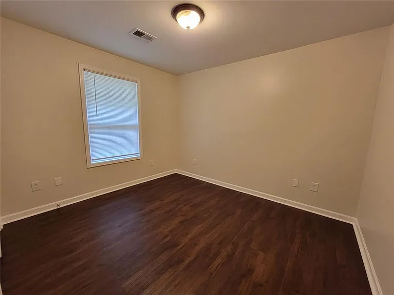 9167 Bent Pine Ct NE — Photo 7