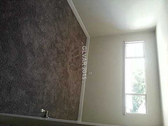 4th image of 4500 Mayflower Ln