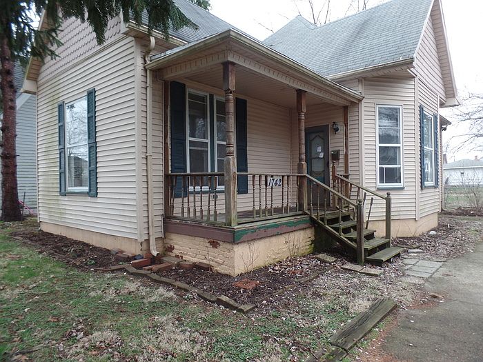 1st image of 1742 N 9th St