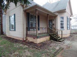 1742 N 9th St, Terre Haute, IN 47804