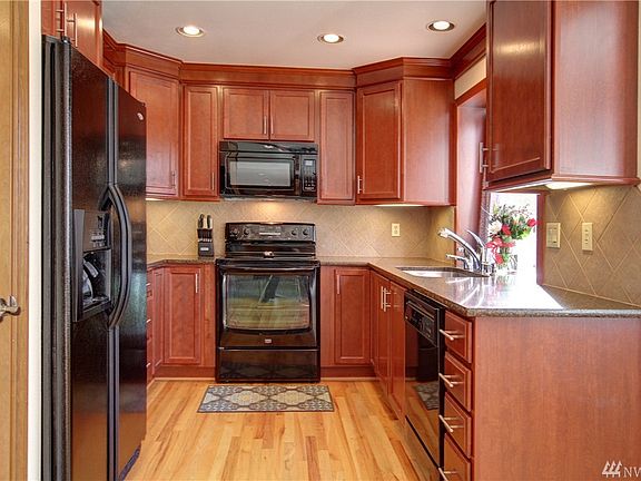 4th image of 6206 53rd Street Ct W