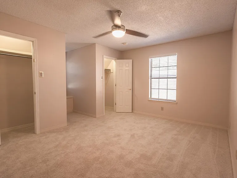1206 Marigold Ln — Photo 30