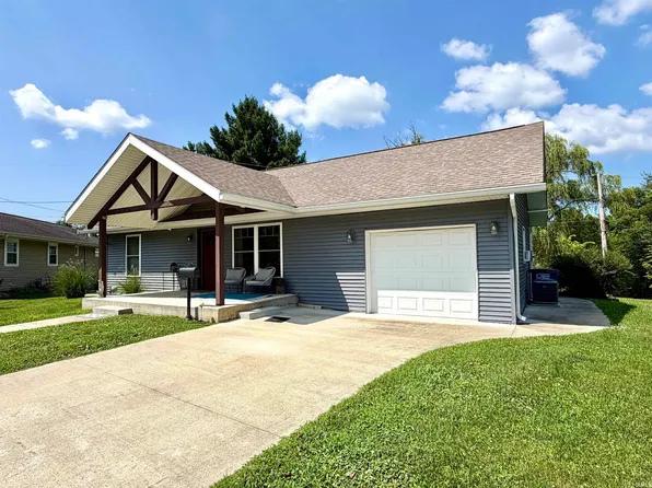 17 Eastview Ct, Bedford, IN 47421